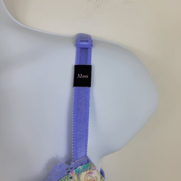 Victoria's Secret Dream Angels Demi Bra 32DD - Picture 4 of 12